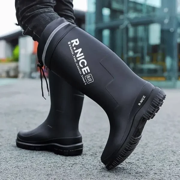 New High Quality Rain Boots for Man Outdoor Anti-slip Waterproof Fishing Shoes Fish Pond Breeding Work Rubber Boots Free Shiping